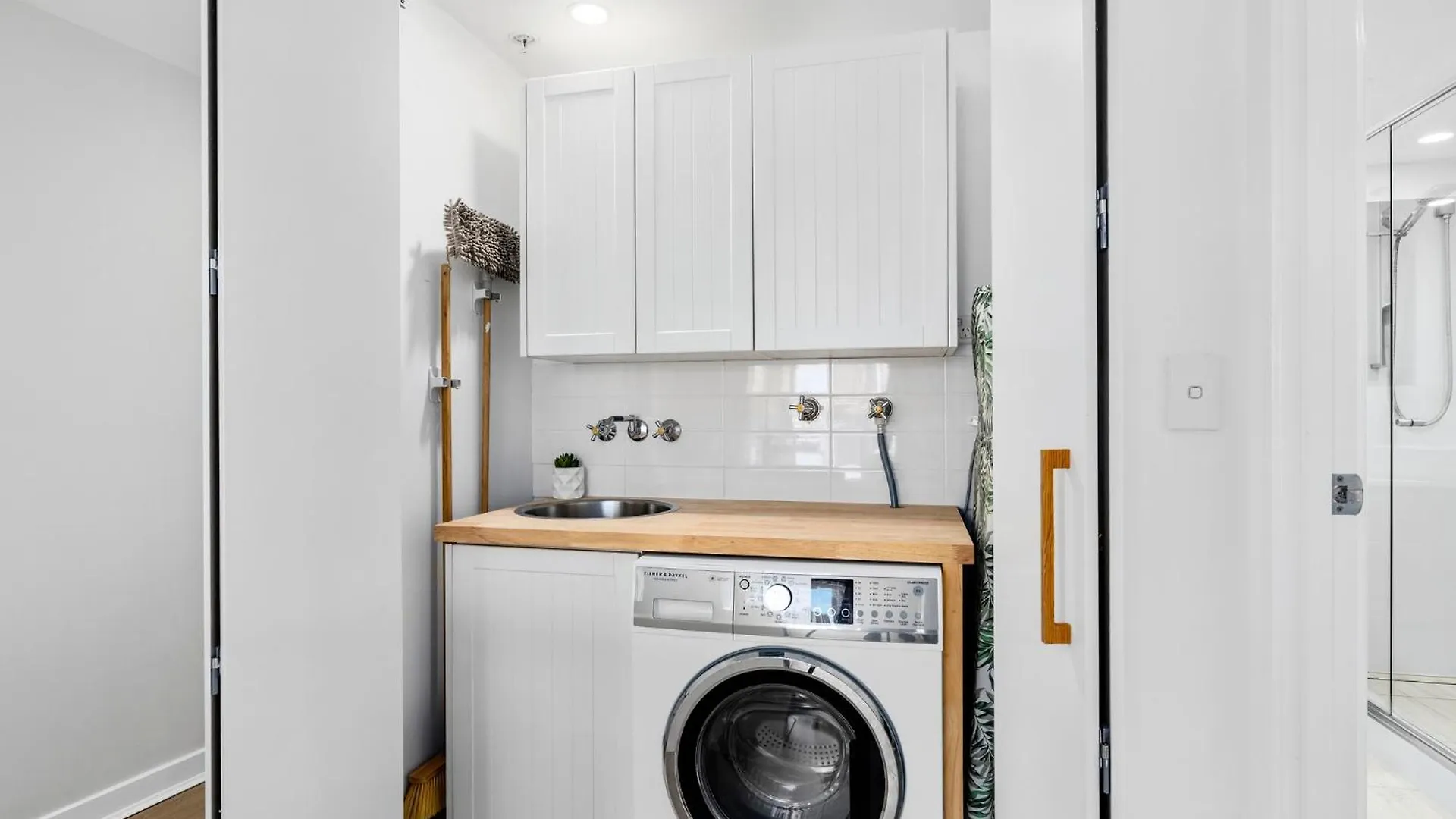 Artique - Hosted By Coastal Letting Apartment Gold Coast